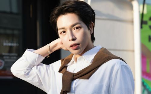 Mạng xã hội 'dậy sóng' với Đức Phúc trong ngày 20/11