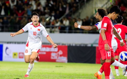 Tin sáng 24/11: Tuyển Việt Nam đảo ngược tình thế trước Malaysia