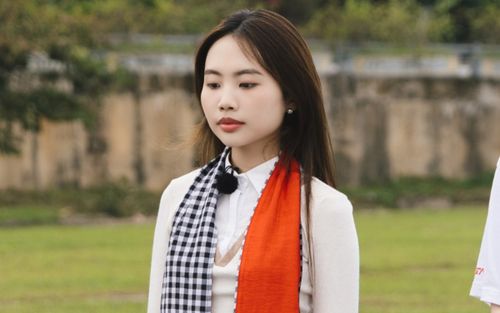 Phương Mỹ Chi chững lại khiến fan sốt ruột