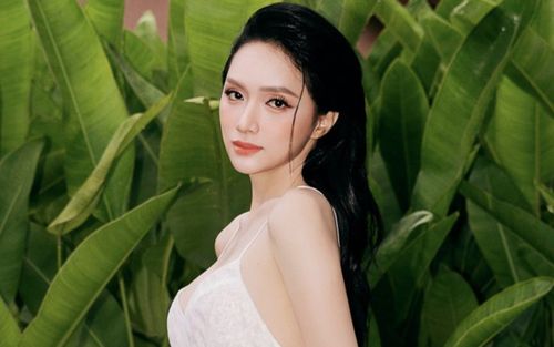 Chiếc xe 3,7 tỷ của Hương Giang