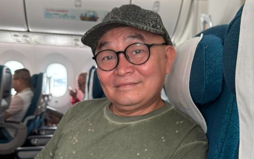 Điện thoại 10 triệu của Xuân Hinh