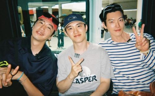 D.O không hát trong đám cưới của Kim Woo Bin vì EXO