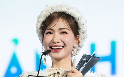 Lựa chọn khôn ngoan của Hòa Minzy