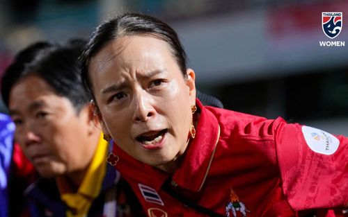 Malaysia gieo sầu cho Madam Pang?