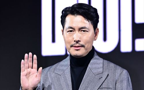 Phản ứng của Jung Woo Sung khi được hỏi về ồn ào có con ngoài giá thú