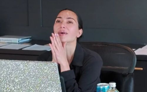 'Mỹ nhân siêu vòng 3' Kim Kardashian bỗng dưng bật khóc nức nở, chuyện gì đã xảy ra?