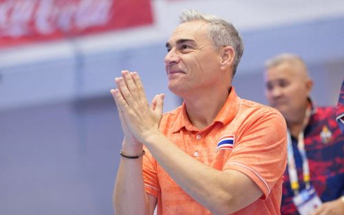 HLV tuyển Thái Lan nói thật lòng khi trắng tay ở SEA Games 33