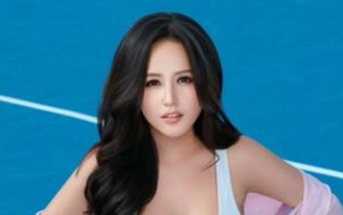 Điện thoại 20 triệu của Mai Phương Thúy