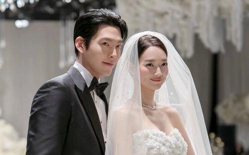 Chi tiết thú vị bên trong lễ cưới Kim Woo Bin và Shin Min Ah lần đầu được hé lộ