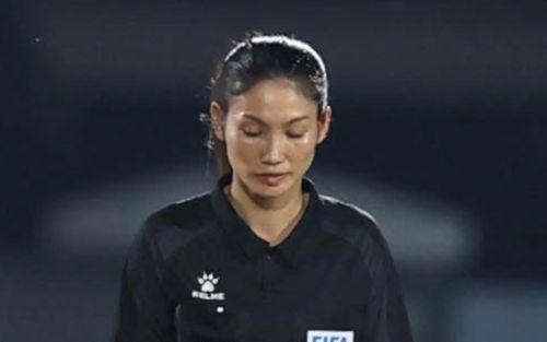 Tình cảnh buồn của nữ trợ lý trọng tài Lào