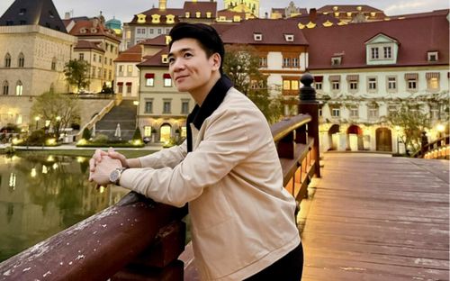 Chiếc đồng hồ hơn 5 tỷ của con trai bầu Hiển