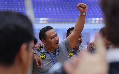 CĐV Malaysia phản ứng mạnh khi Malaysia thắng kịch tính Việt Nam