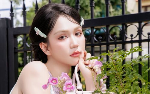 Ô tô 10 chữ số của Ngọc Trinh