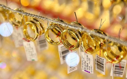 Giá vàng chiều 3/12: Vàng miếng đi ngang