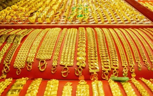 Tin tài chính hôm nay 30/12: Vàng lao dốc mạnh, USD đi ngang cuối năm