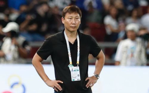 VFF báo tin không vui về đề nghị của HLV Kim Sang Sik