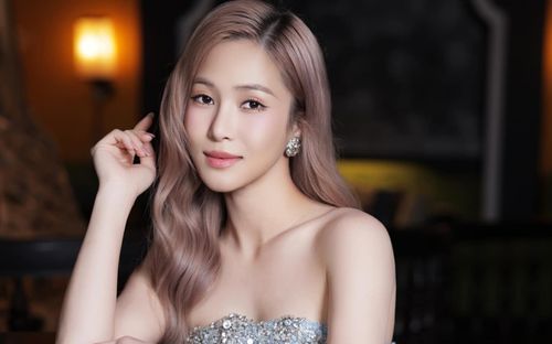 Chiếc xe khủng của ca sĩ Hương Tràm