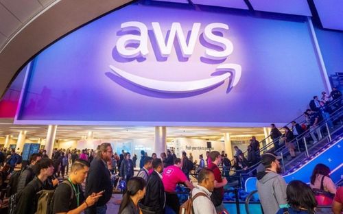 Amazon mang đến hương nước hoa được pha bằng AI