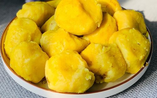 Loại bánh đặc sản của Hưng Yên, hễ ai đi thăm 'bà đẻ' cũng mua tặng