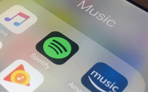 Cách xem Spotify Wrapped, YouTube Recap khi năm 2025 sắp kết thúc