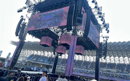 AAA 2025 bị tố 'dùng lại sân khấu của TWICE': Nhà sản xuất bức xúc lên tiếng, dọa kiện