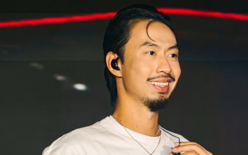 Chiếc xe 100 triệu của Đen Vâu