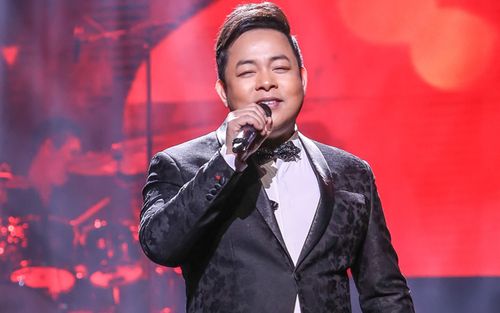 Quang Lê gây tranh cãi