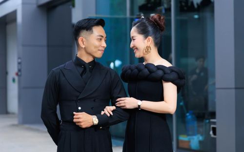 Ông xã Khánh Thi ẩn ý về kế hoạch sinh con thứ 4