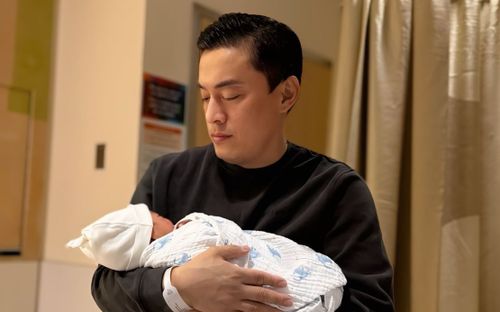 Vợ trẻ kém 17 tuổi của Lam Trường sinh con thứ hai