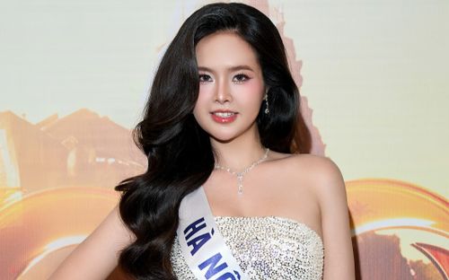 Xuất hiện 'cực phẩm' tại Miss Cosmo 2025: Học bá Báo Chí, giọng hát gây thương nhớ