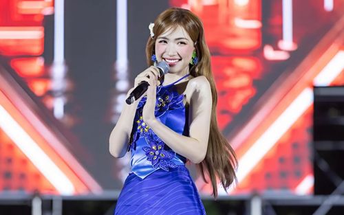 Hòa Minzy lên tiếng khi bị nói "đi đâu cũng hát mỗi Bắc Bling"