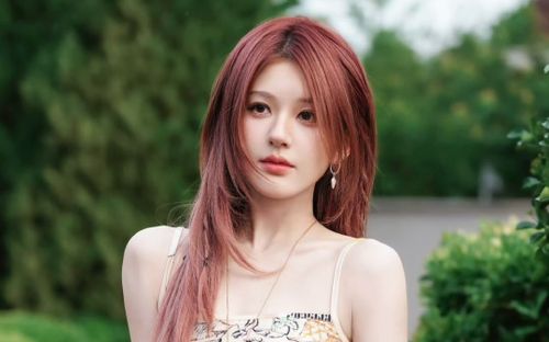 Nửa triệu người bàn tán về diện mạo mới của Triệu Lộ Tư sau đột quỵ