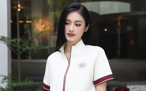 Tin buồn cho Hoa hậu Ý Nhi