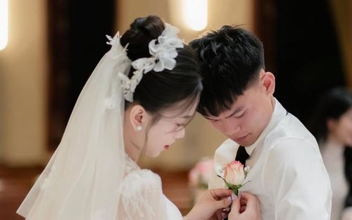 Hồ Văn Cường trằn trọc làm một việc trước ngày cưới vợ