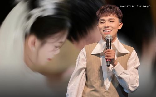 Khán giả hoang moang trước tin Hồ Văn Cường đính hôn