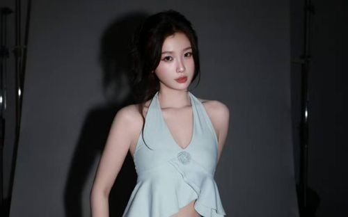 Hơn 3 triệu người xem clip nhún nhảy của Ngu Thư Hân