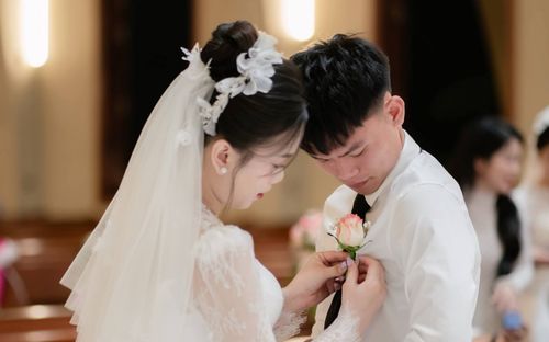 Tin vui cho Hồ Văn Cường sau lễ cưới