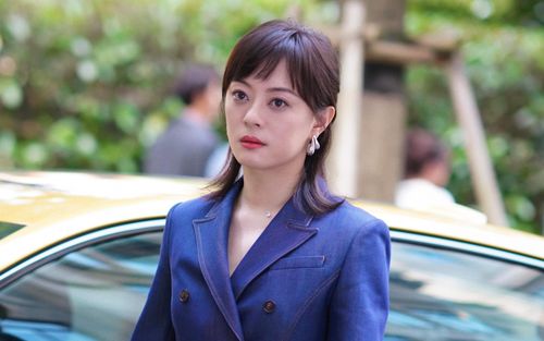 Diễn xuất được khen, Tôn Lệ vẫn khó giúp phim thoát điểm thấp