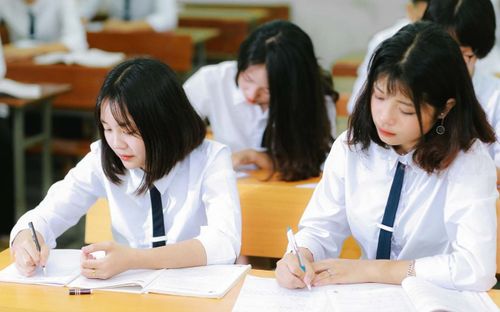 Bỏ hình thức kỷ luật cảnh cáo, đuổi học đối với học sinh?