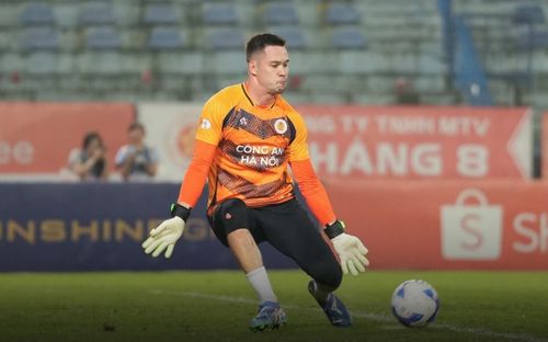 Nguyễn Filip tỏa sáng ngoạn mục