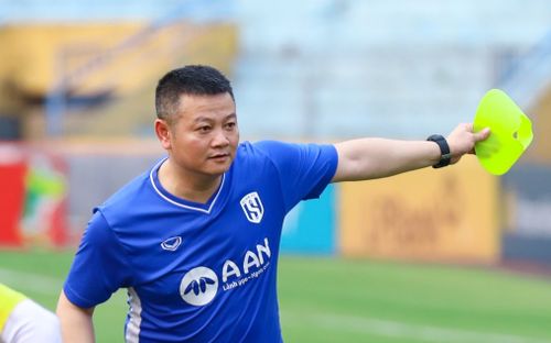 Phạm Văn Quyến trải lòng sau cú thoát hiểm ngoạn mục