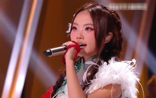 Tiếc nuối ở bán kết Sing! Asia: Phương Mỹ Chi kém đối thủ Trung Quốc sít sao