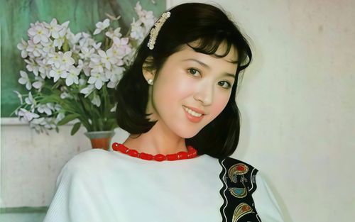 Nữ diễn viên đẹp nhất Trung Quốc bị hủy hoại vì tin đồn cưỡng bức