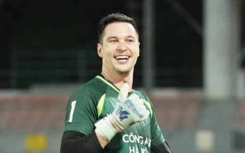 Ngả mũ trước Nguyễn Filip
