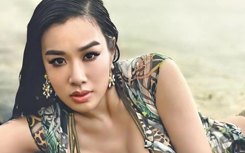 Mỹ nhân gợi cảm showbiz 2 lần ly hôn, chi bộn tiền cưới chồng lần 3 với cái kết khó tin