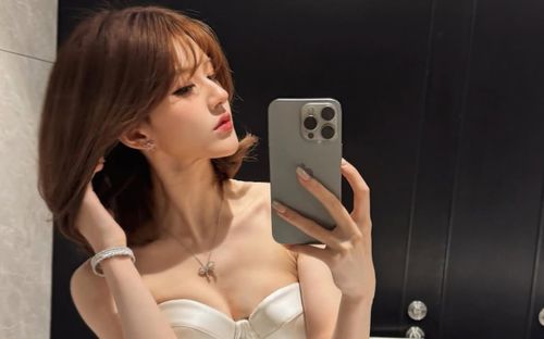 Triệu Lộ Tư rạng rỡ trong diện mạo mới