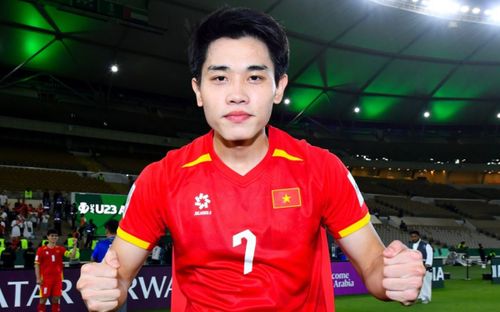 Đình Bắc tiếp tục không có thể trạng tốt ở bán kết