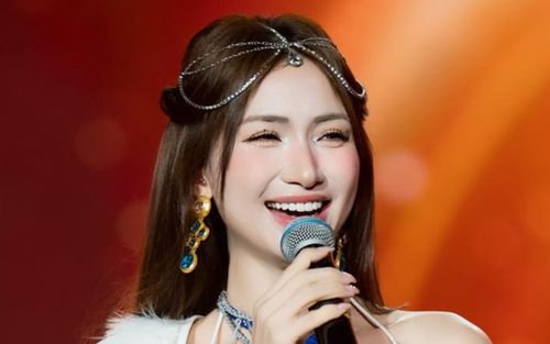 Chiến lược dùng mạng xã hội của Hòa Minzy