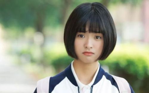 Thẩm Nguyệt bị khán giả quay lưng, có nguy cơ bị mất vai