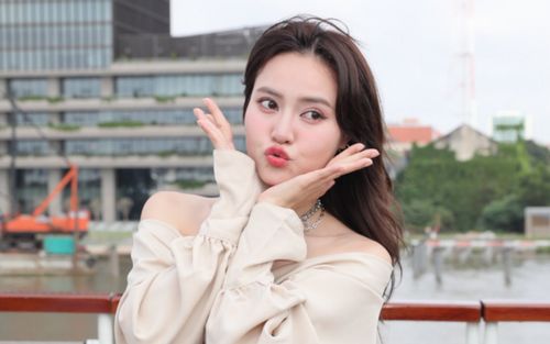 Sức hút của Ninh Dương Lan Ngọc trên mạng xã hội